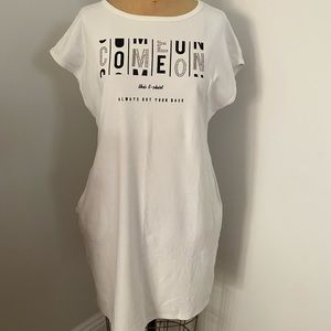 T shirt white dress